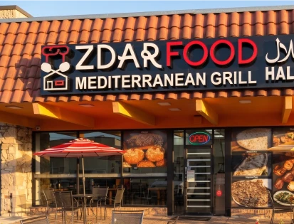 Zdar Food storefront for private parties